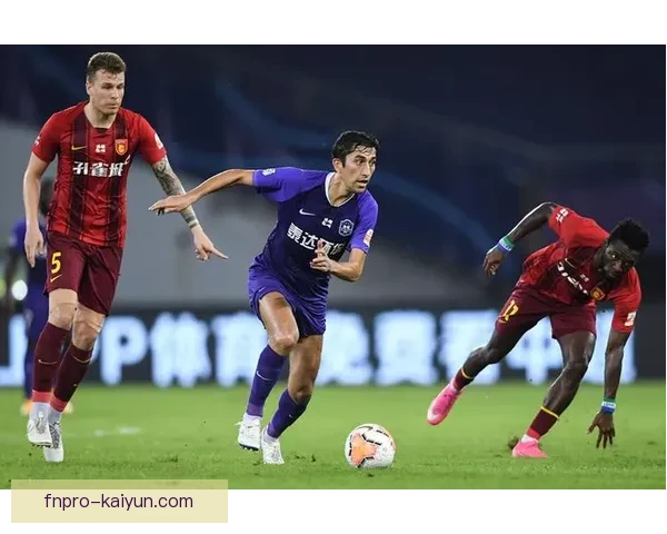 马尔蒂诺职业轨迹持续引发关注，执教表现稳健值得期待