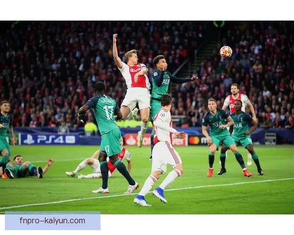 罗马尼亚防守反击风格值得关注，球队在近期比赛中表现稳健。