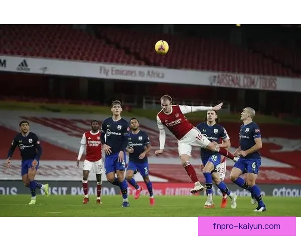 英超切尔西迎战阿森纳，双方状态均表现值得关注