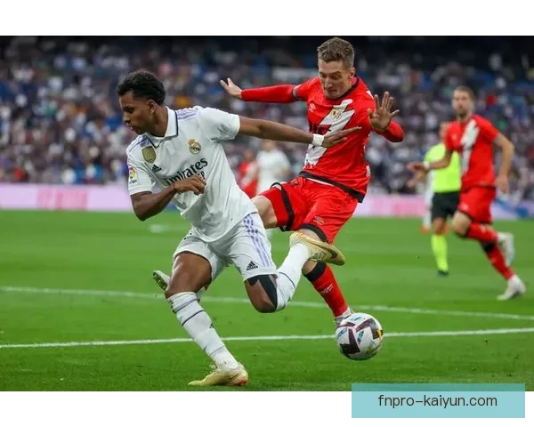 西甲天空蓝荣耀解析：球队表现稳定，竞争力增强