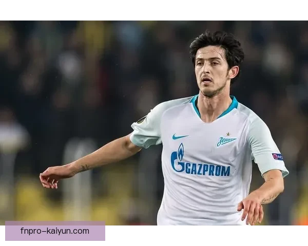 阿兹蒙进攻创造力持续提升，表现稳健